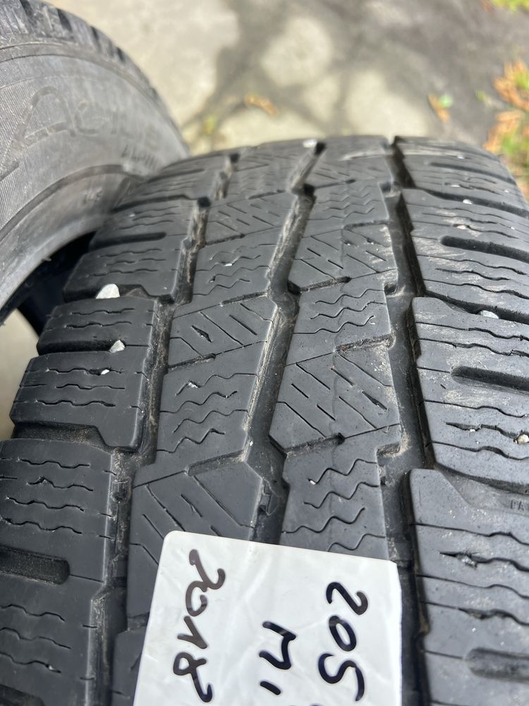 205/65/16C Michelin agilis alpin