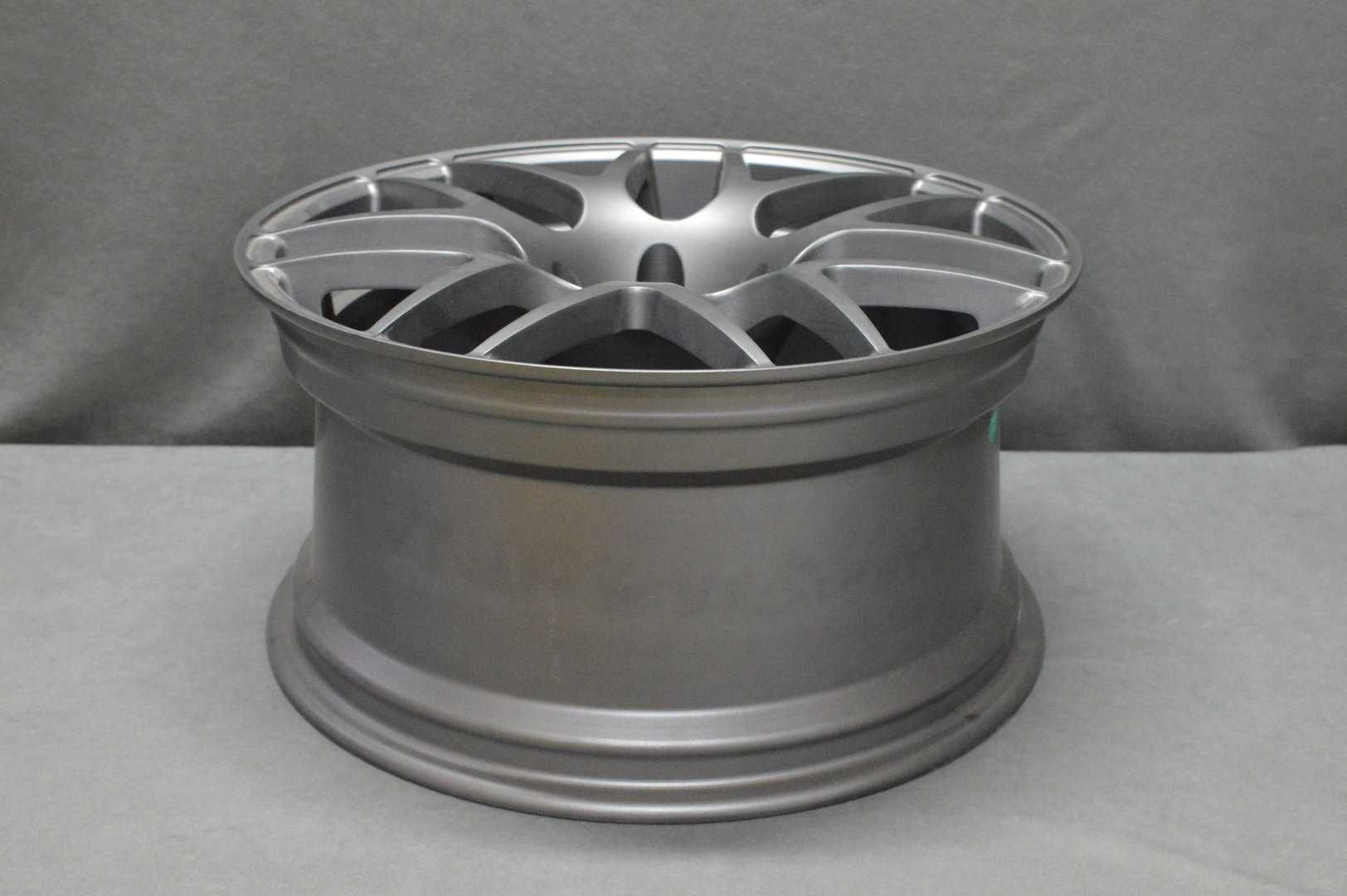 Felgi DARE Model : DR X2 19'' 9,5J ET45 5x112 Matt Gunmetal