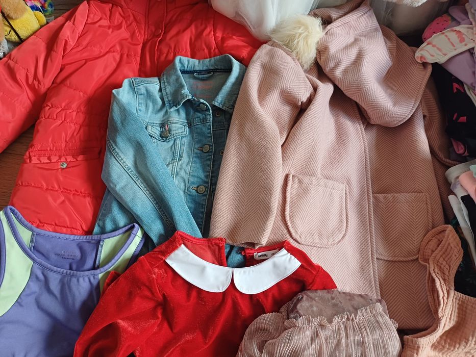 Paka ubranek dziewczęcych 128-134