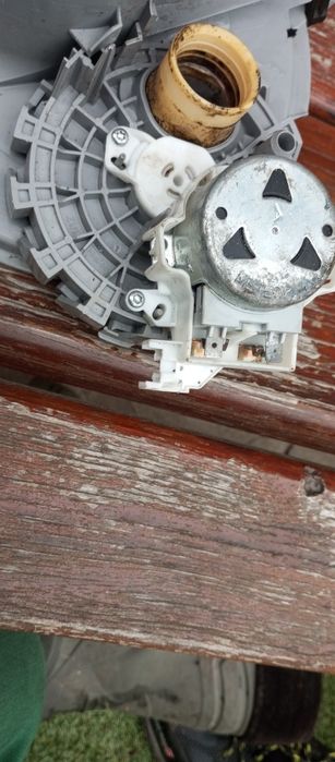 Dystrybutor alternatywny wody rozdzielacz zmywarki Bosch Siemens