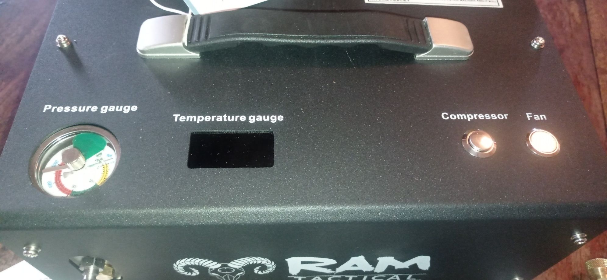 PCP Compressor 220V - 12V RAM