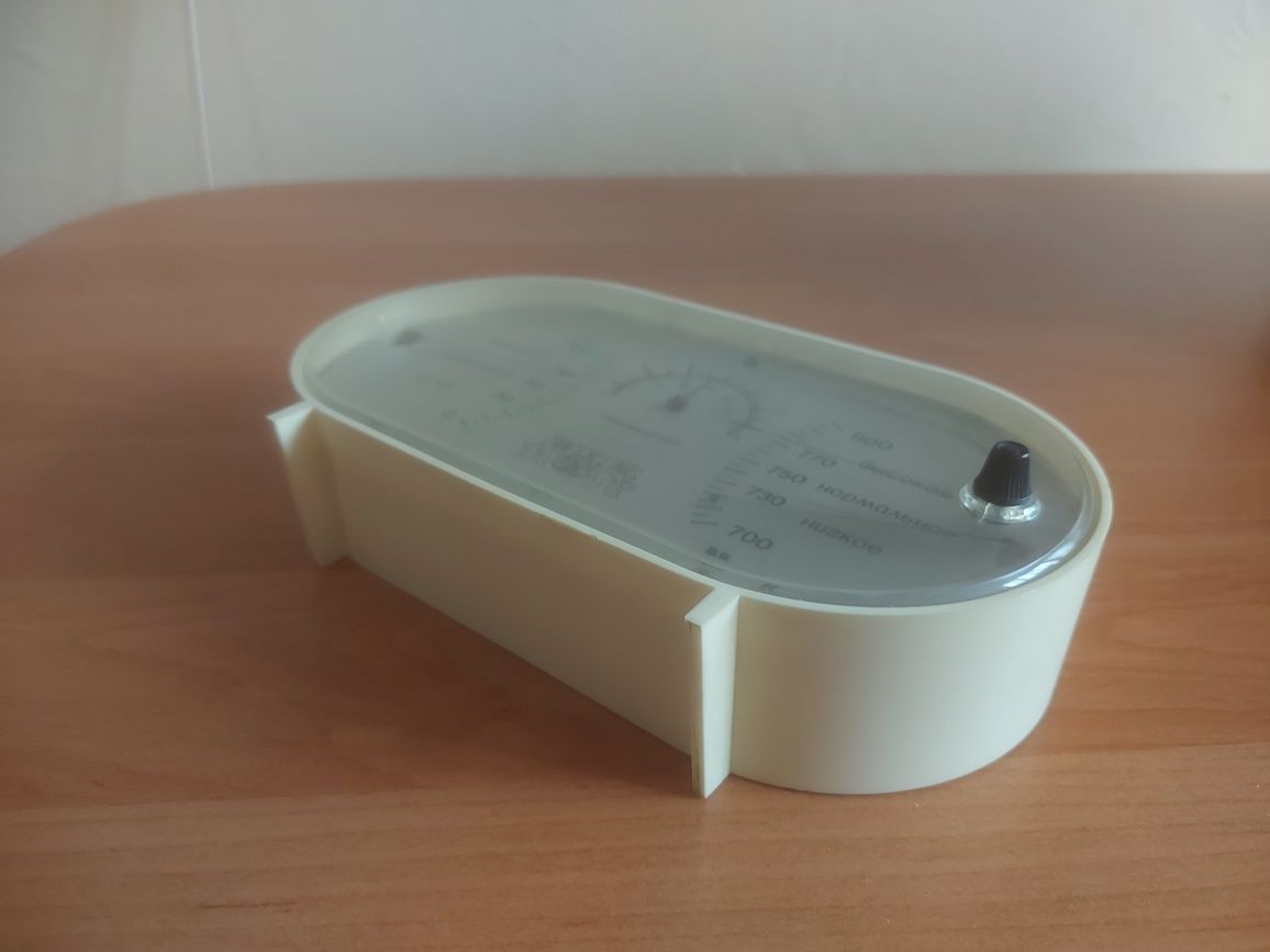 Stacją pogody Ryga barometr hygrometer