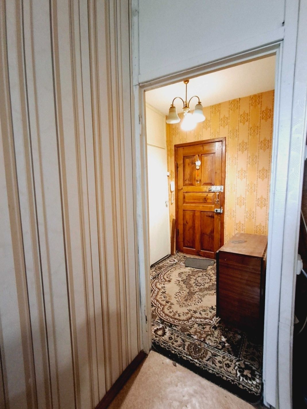 Продам  1комн.квартиру 35 м.кв .  14500$
