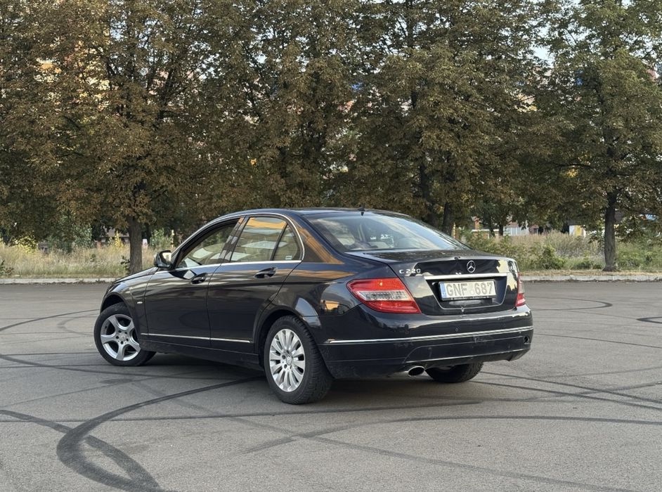 Обмін  мерседес с220