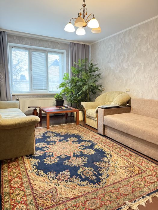 Чотирикімнатна квартира в Козятині