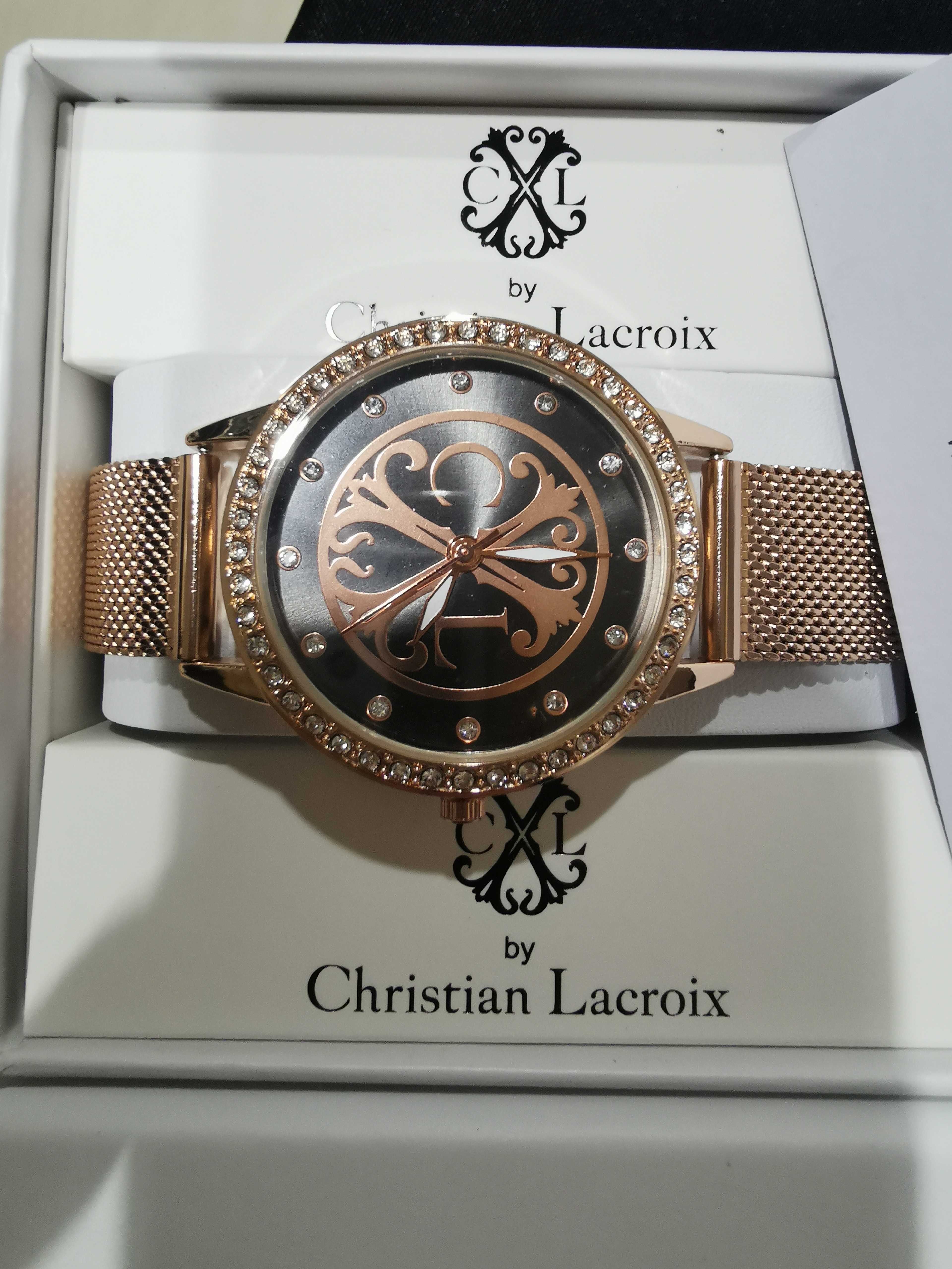 Relógio mulher Christian Lacroix dourado rosa novo