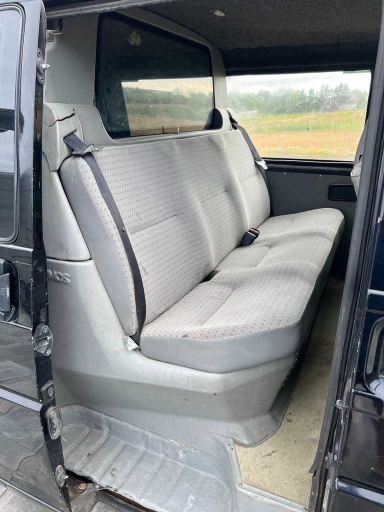 Volkswagen Transporter T4 2.5 TDI