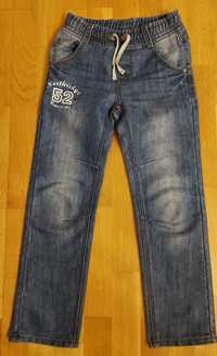 Spodnie jeans 128/134