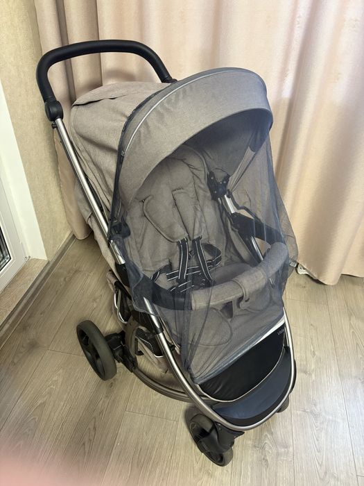 Візок прогулянковий CARRELLO Vista