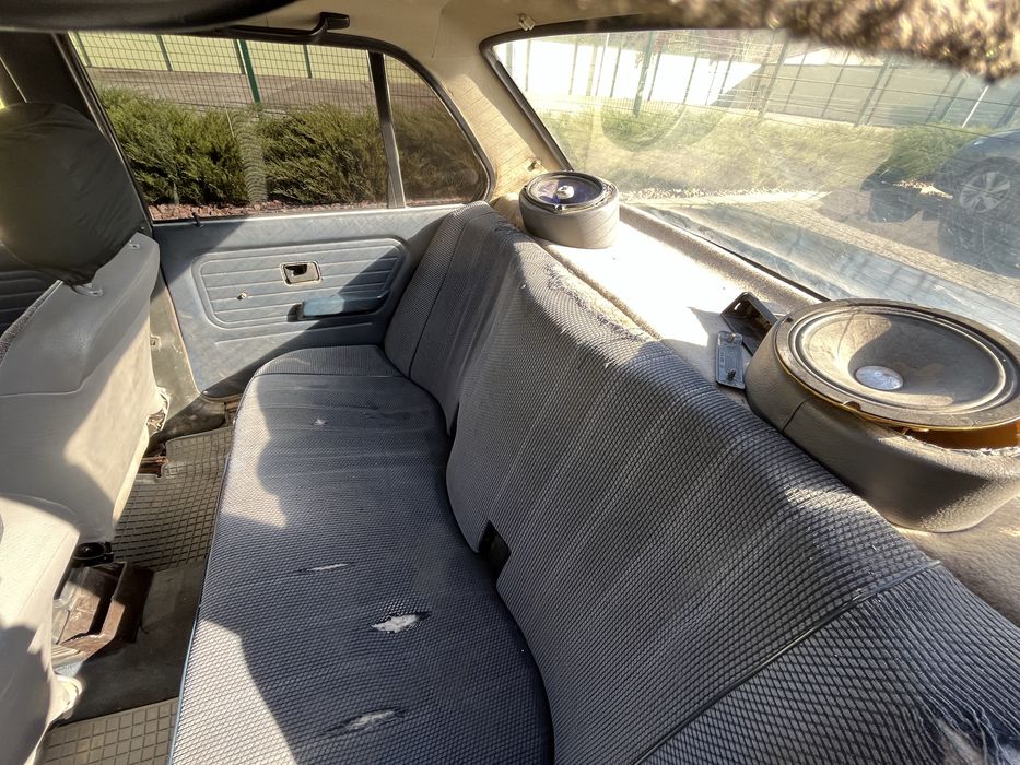 Продам  бмв е30, 1.8