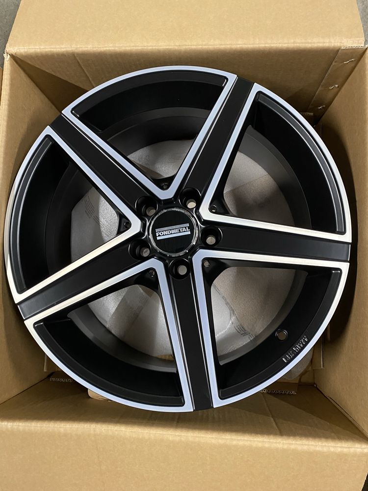 VAG Czarne Felgi Nowe Fondmetal IOKE FMI03 8J 18H2 5 X 112 Et 48 i 38
