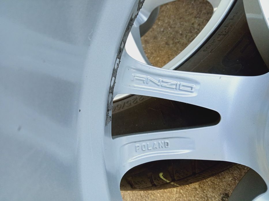 Felgi aluminiowe 7.5Jx17 ET35 5x110 Opel/Jeep