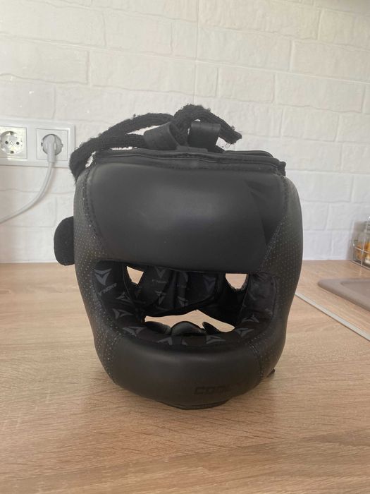 Боксерський шолом VNoks з бампером розмір універсальний