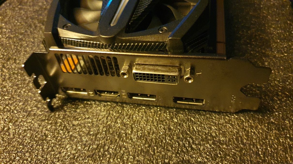 Zotac GTX 980 AMP! Extreme Edition 4GB