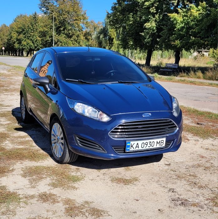 Продам Ford Fiesta mk7 2013 1.25