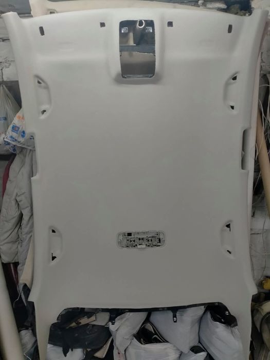 Перетяжка потолка,та салону в авто