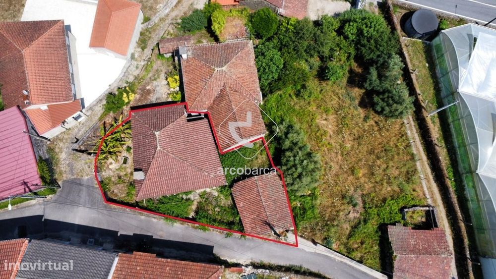 Moradia em fase de obras, Gondoriz, Arcos de Valdevez