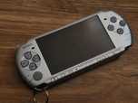 Pilne! Psp 3000 srebrne, bateria, karta sd, adapter i ładowarka
