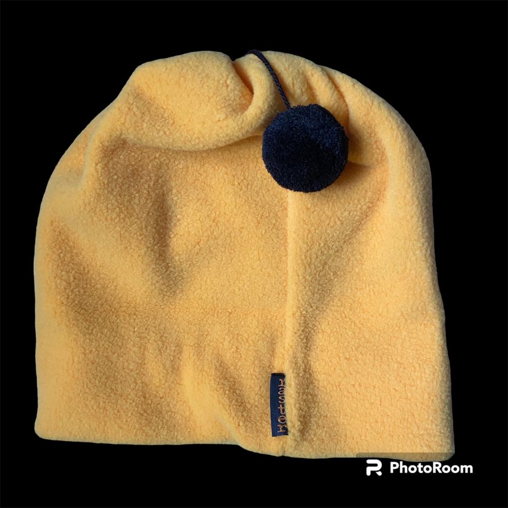 Żółta polarowa czapka raster