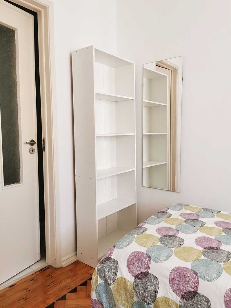 Quarto Costa Caparica, WC privado, FCT da Universidade Nova de Lisboa