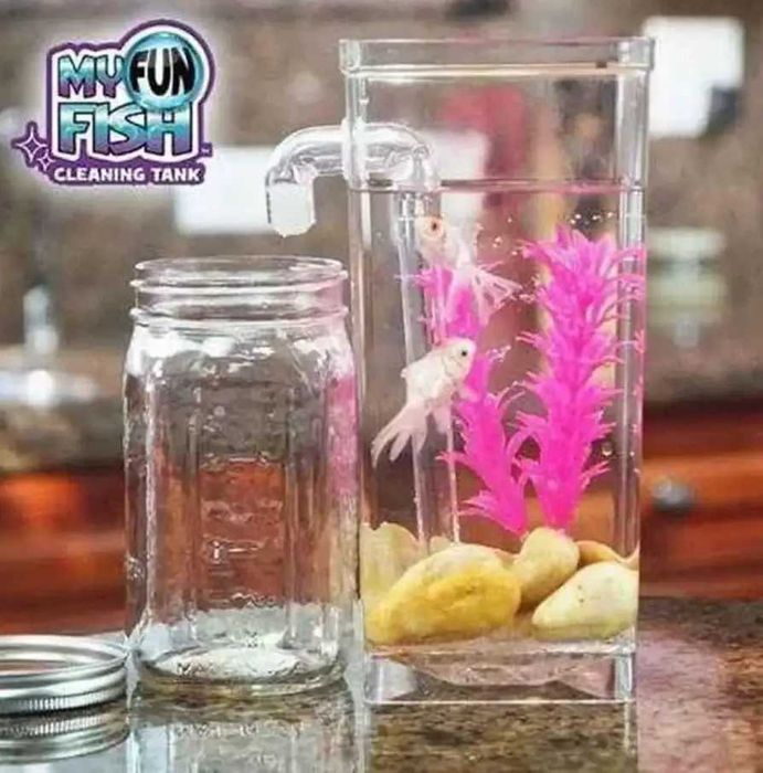 Аквариум самоочистка-дайвінг  в кімнаті