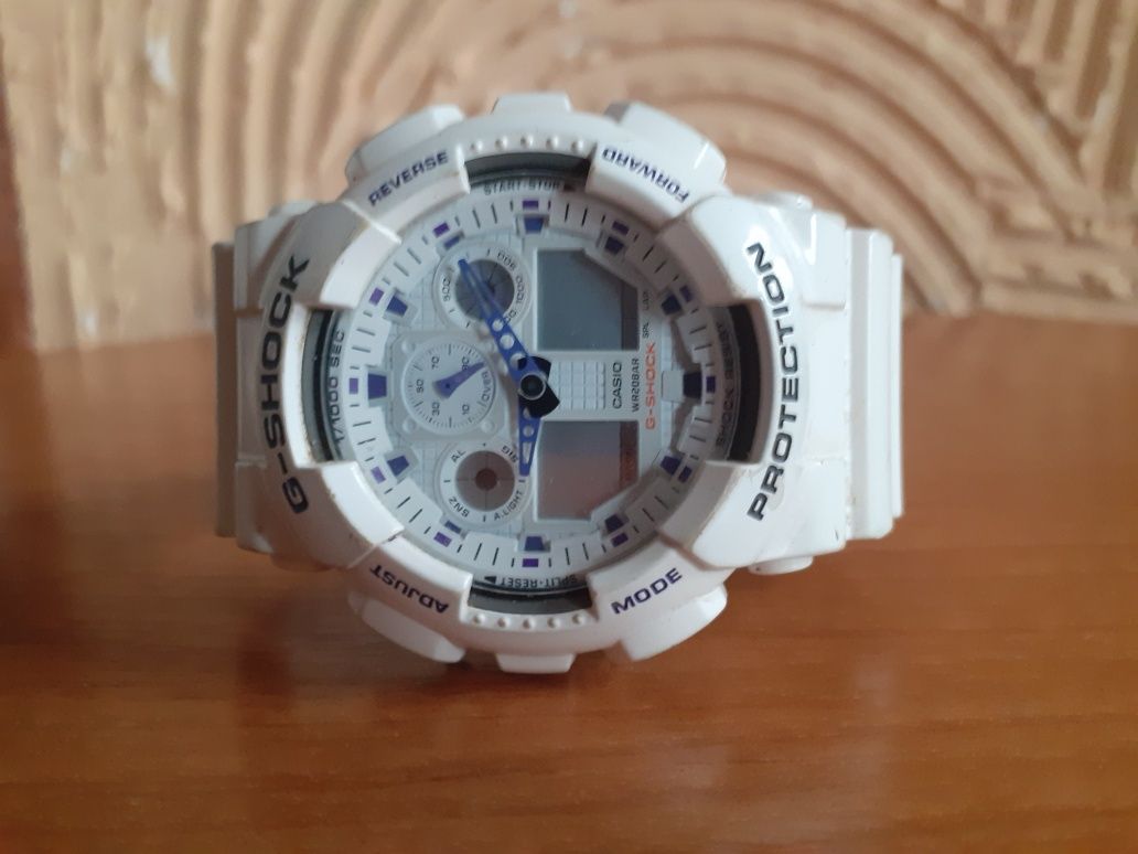 Sprzedam zegarek g shock uszkodzony na części