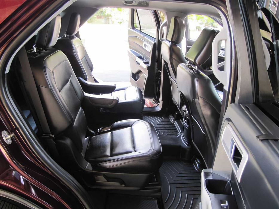 Ford Explorer      2022