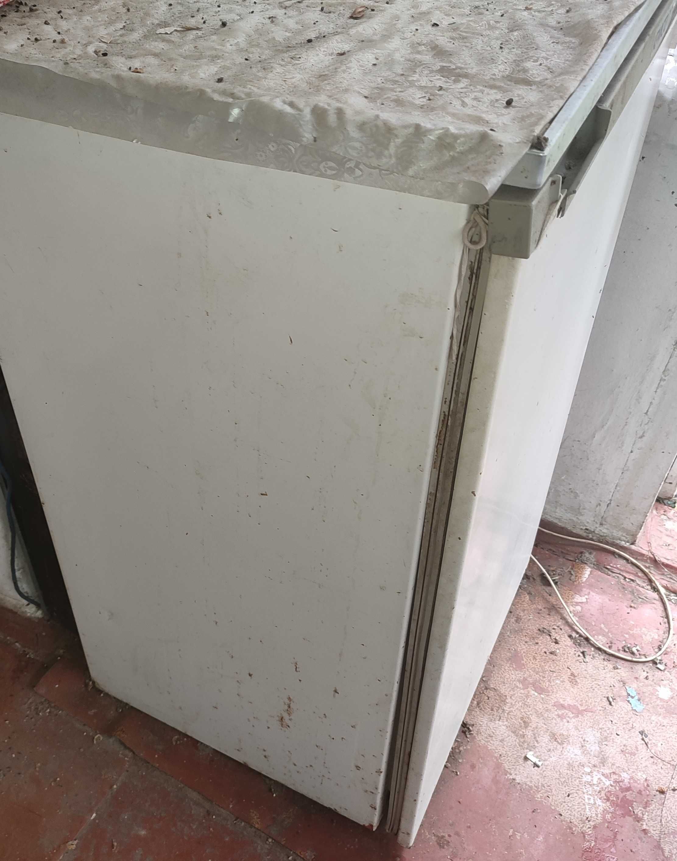 Холодильник Кристалл 408-2 в рабочем состоянии.