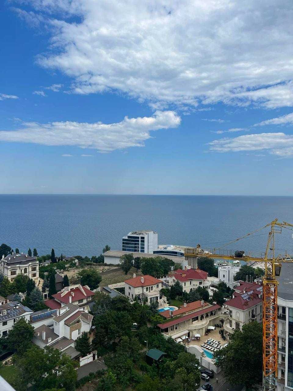 Продам 2к квартиру с панорамным видом на море в ЖК "Корфу"