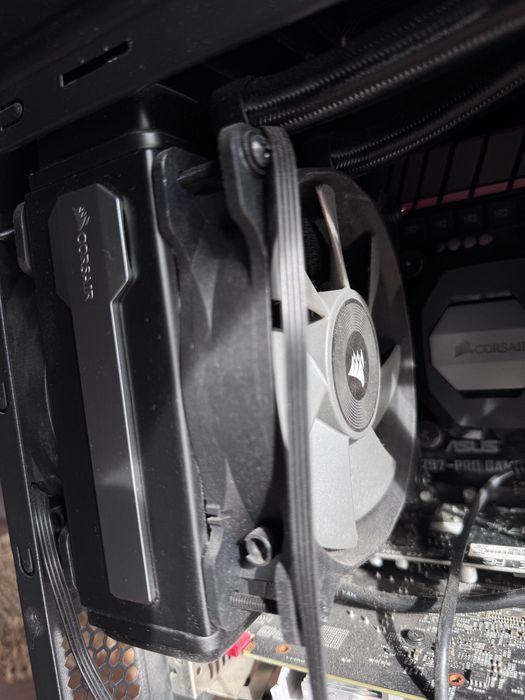 Komputer stacjonarny | Intel i5, GTX 960, SSD + HDD, 16GB RAM