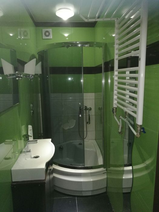 25 zł/os/doba Kwatery noclegi pracownicze apartamenty hostel pokoje wc