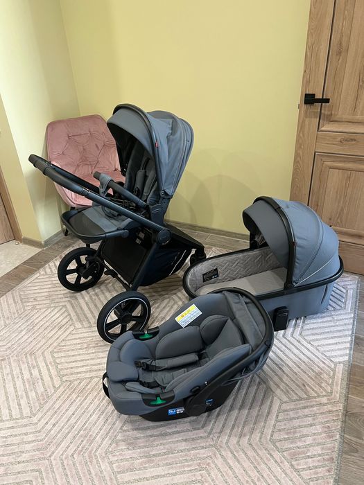 Дитячий візочок Carrello Ultimo
