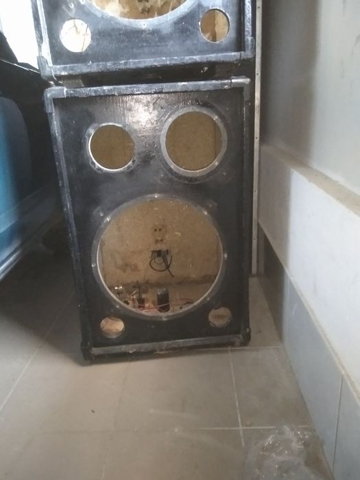 Корпуса колонок 15"