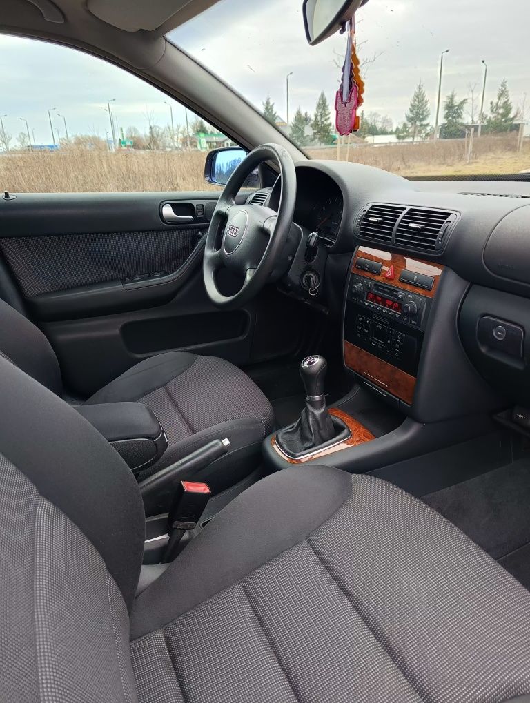 Audi A3 8L 1.6 MPI Niski przebieg