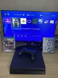 Playstation 4 slim