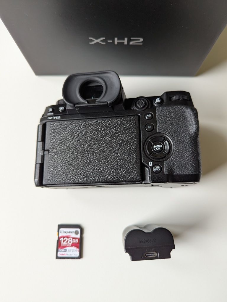 Aparat Fujifilm XH2 + karta Kingston UHS-II V90 128GB + bateria USB-C
