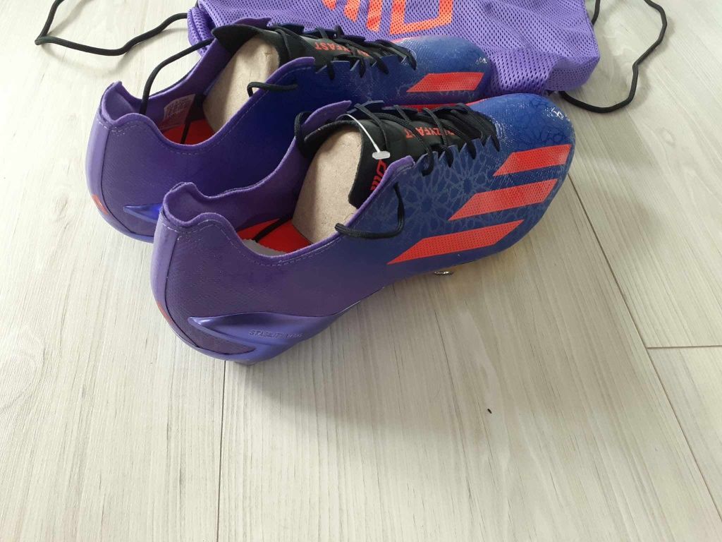 Profesjonalne korki piłkarskie Adidas X Crazyfast Salah+ FG r.45 1/3