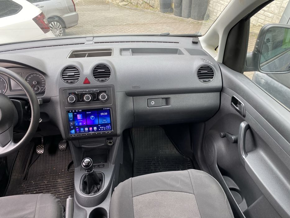 Volkswagen Caddy 2012