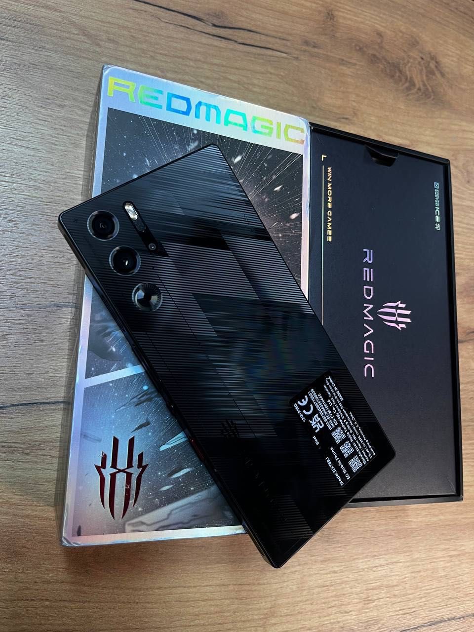 ZTE REDMAGIC 9S Pro 12/256GB Sleet