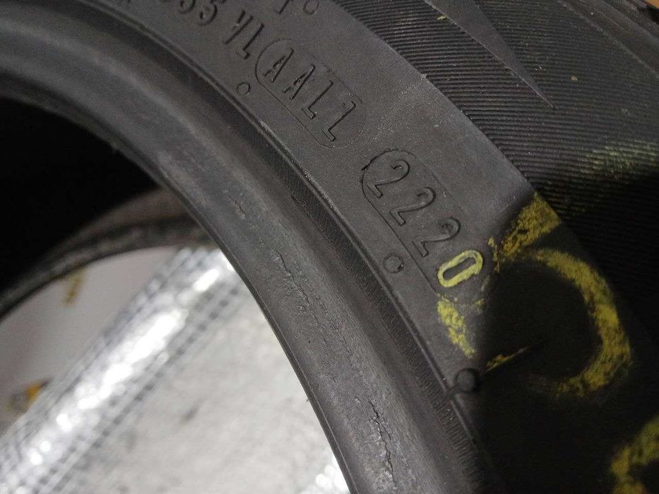 Шини Nexen 235/45R18.2шт. Зима 2020р.(0657)