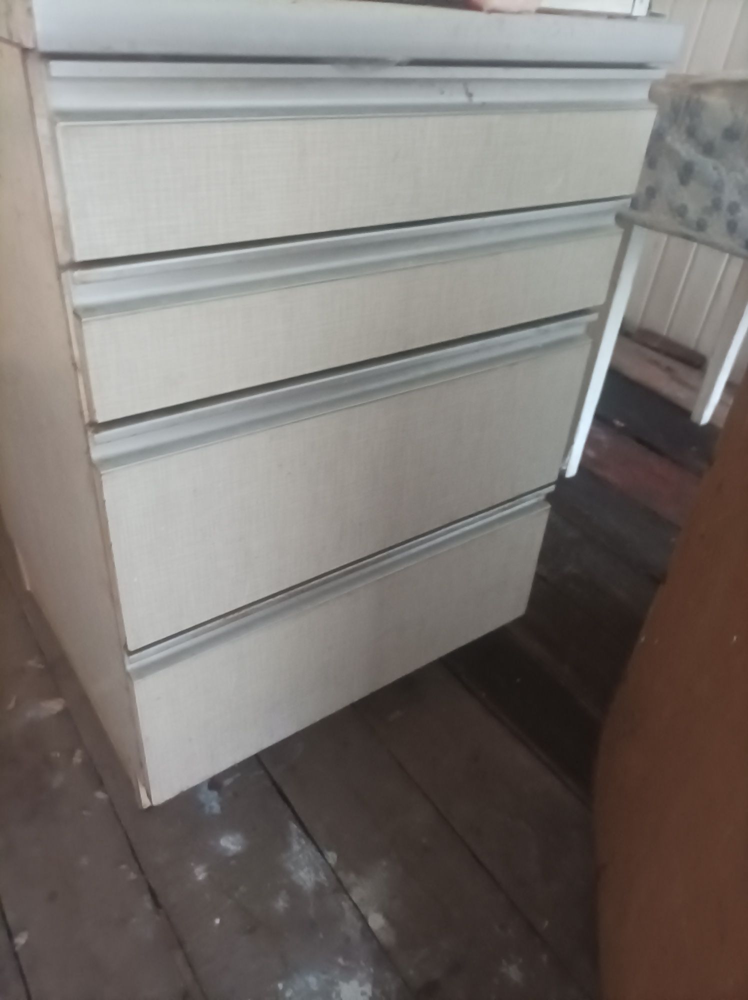 Тумбочки від кухні