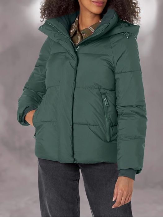 Жіночий пуховик Levi's Selma з капюшоном