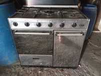 Fogão a gás com forno