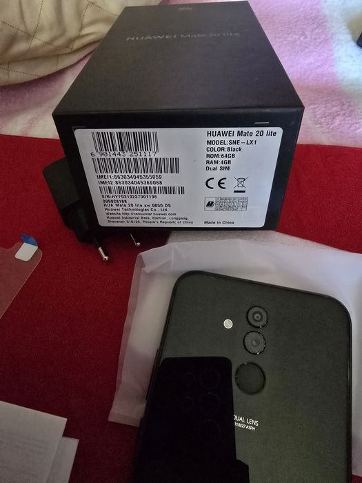 Telefon Huawei Mate 20 lite