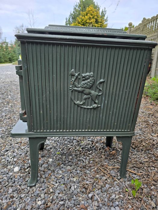 Norweski zdobiony piec żeliwny - Jotul 602 Jøtul