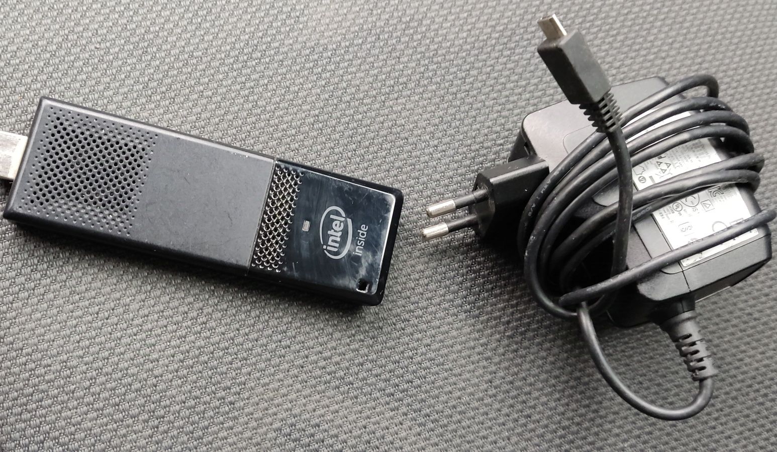 Intel Compute Stick STK1A32SC