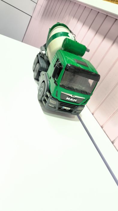 Bruder бетономешалка миксер Man tgx evro 6
