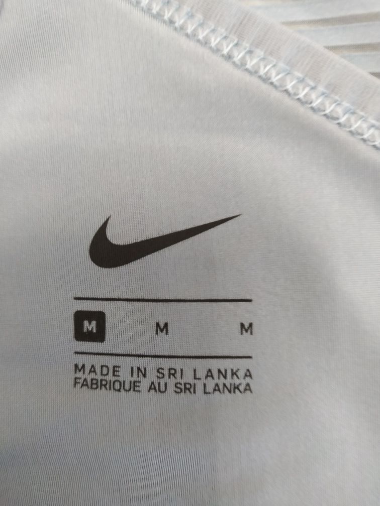 Майка- топ    р.M-L Nike