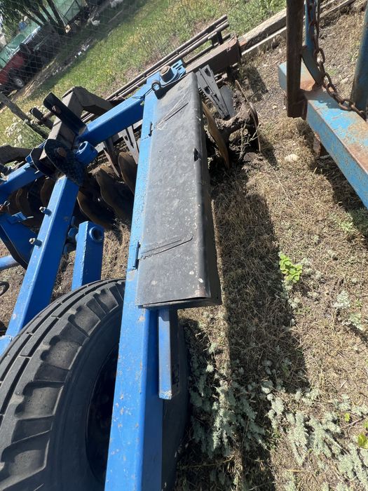 Продам БДТ 3 з катком