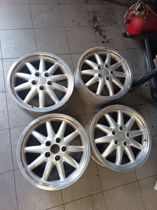 Jogo de 5 jantes originais audi a4 b5 sport